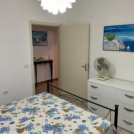 Appartement Dora E Franco Treseiseiseiquattroseicinquezeroottozero Torre Mozza