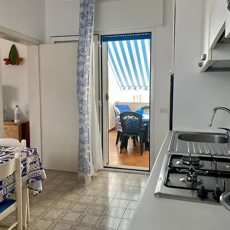 Appartement Dora E Franco Treseiseiseiquattroseicinquezeroottozero Torre Mozza