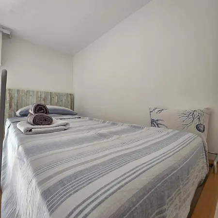 Apartman Dora E Franco Treseiseiseiquattroseicinquezeroottozero
